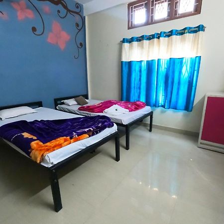 Kareng Party Camp N Homestay Казиранга Экстерьер фото