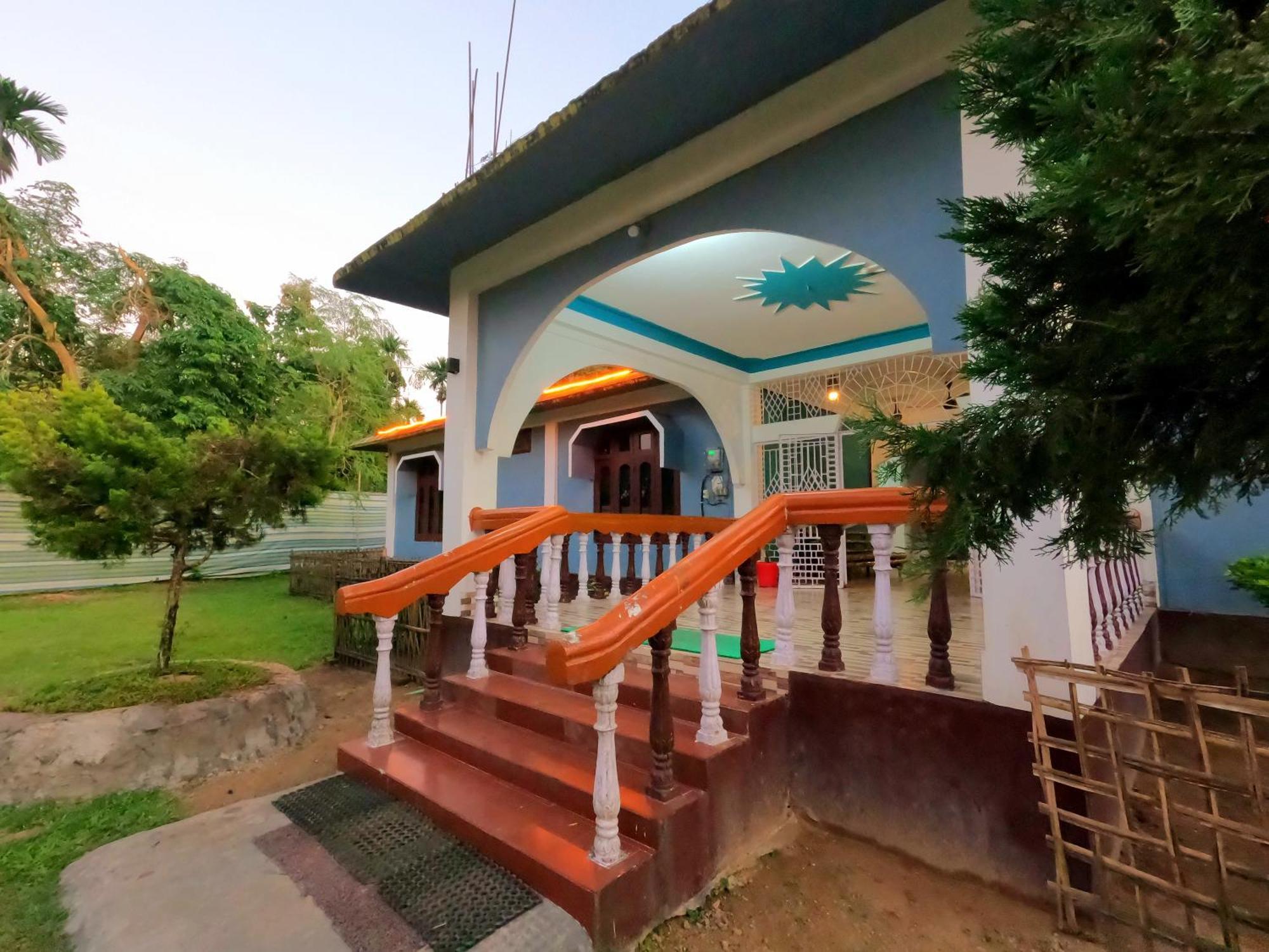 Kareng Party Camp N Homestay Казиранга Экстерьер фото