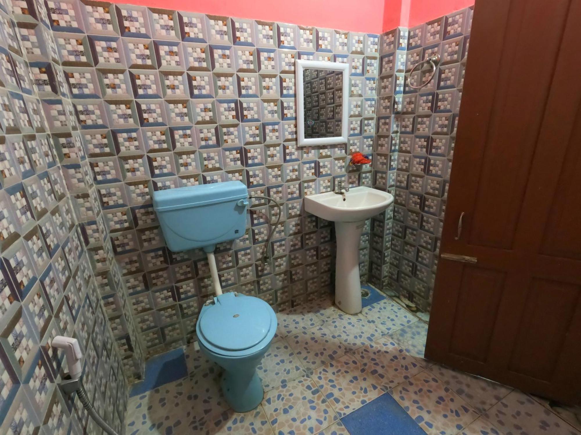 Kareng Party Camp N Homestay Казиранга Экстерьер фото