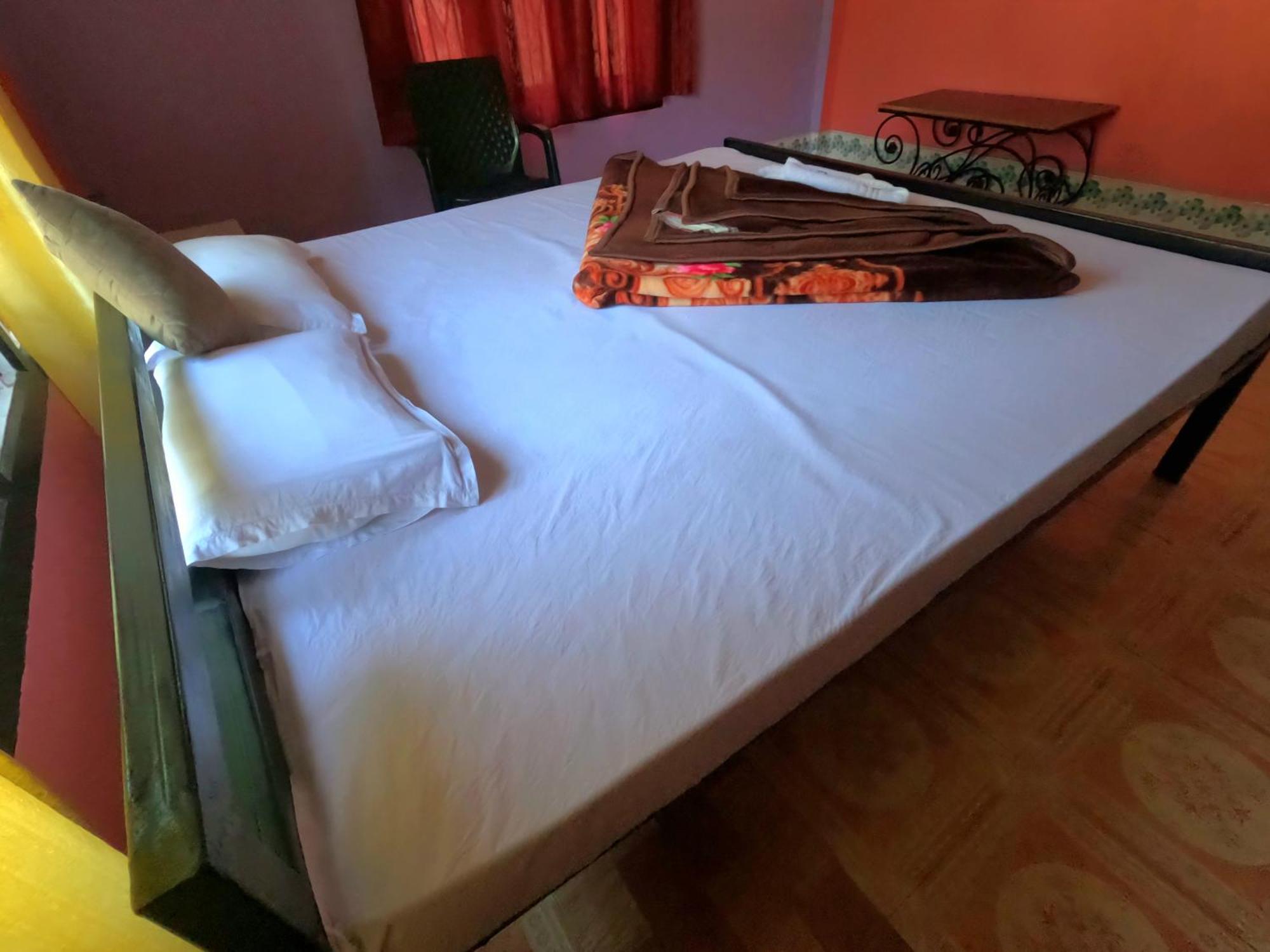 Kareng Party Camp N Homestay Казиранга Экстерьер фото